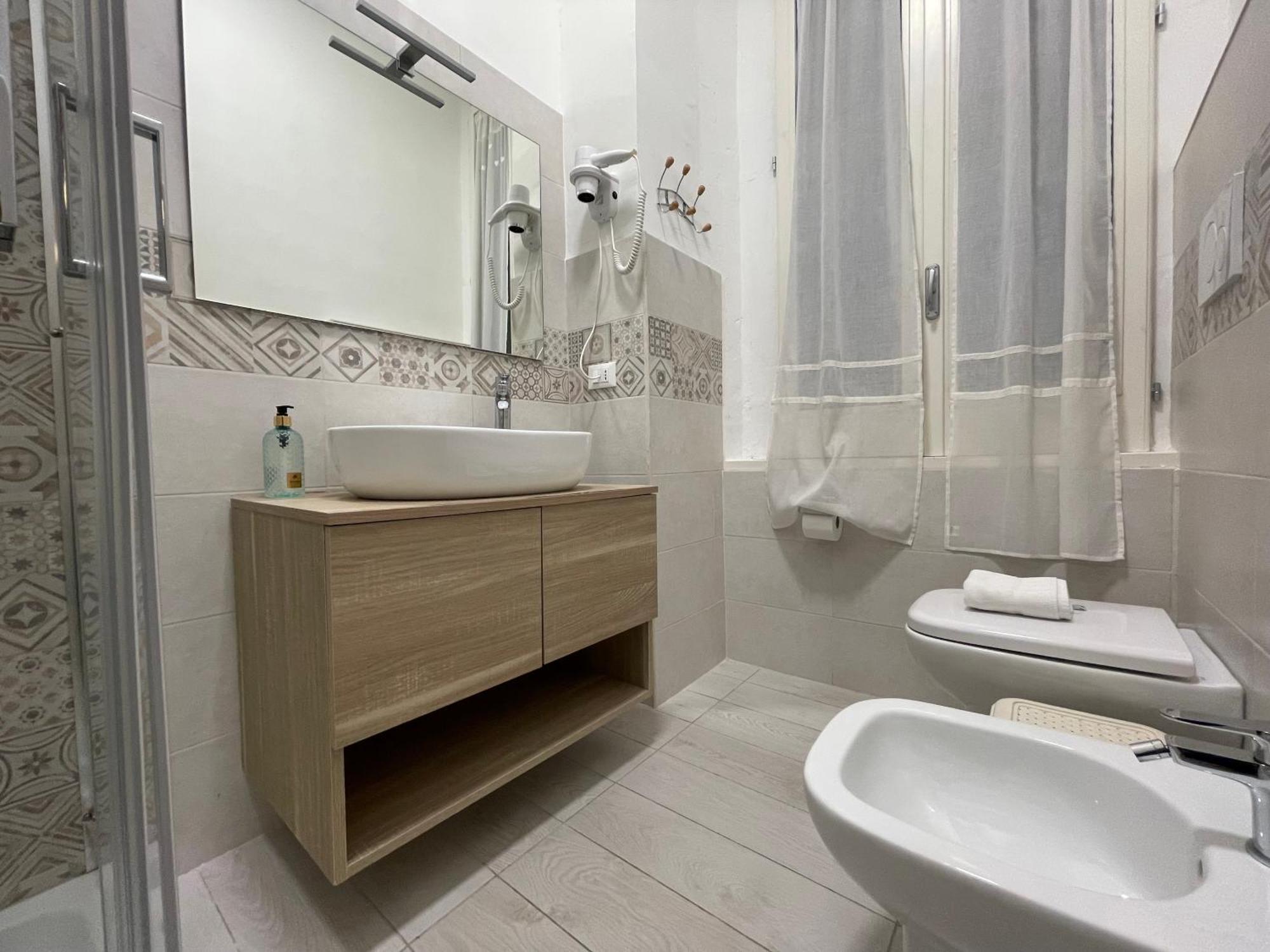 Le Stanze Di Max Bed & Breakfast Termoli Exterior photo