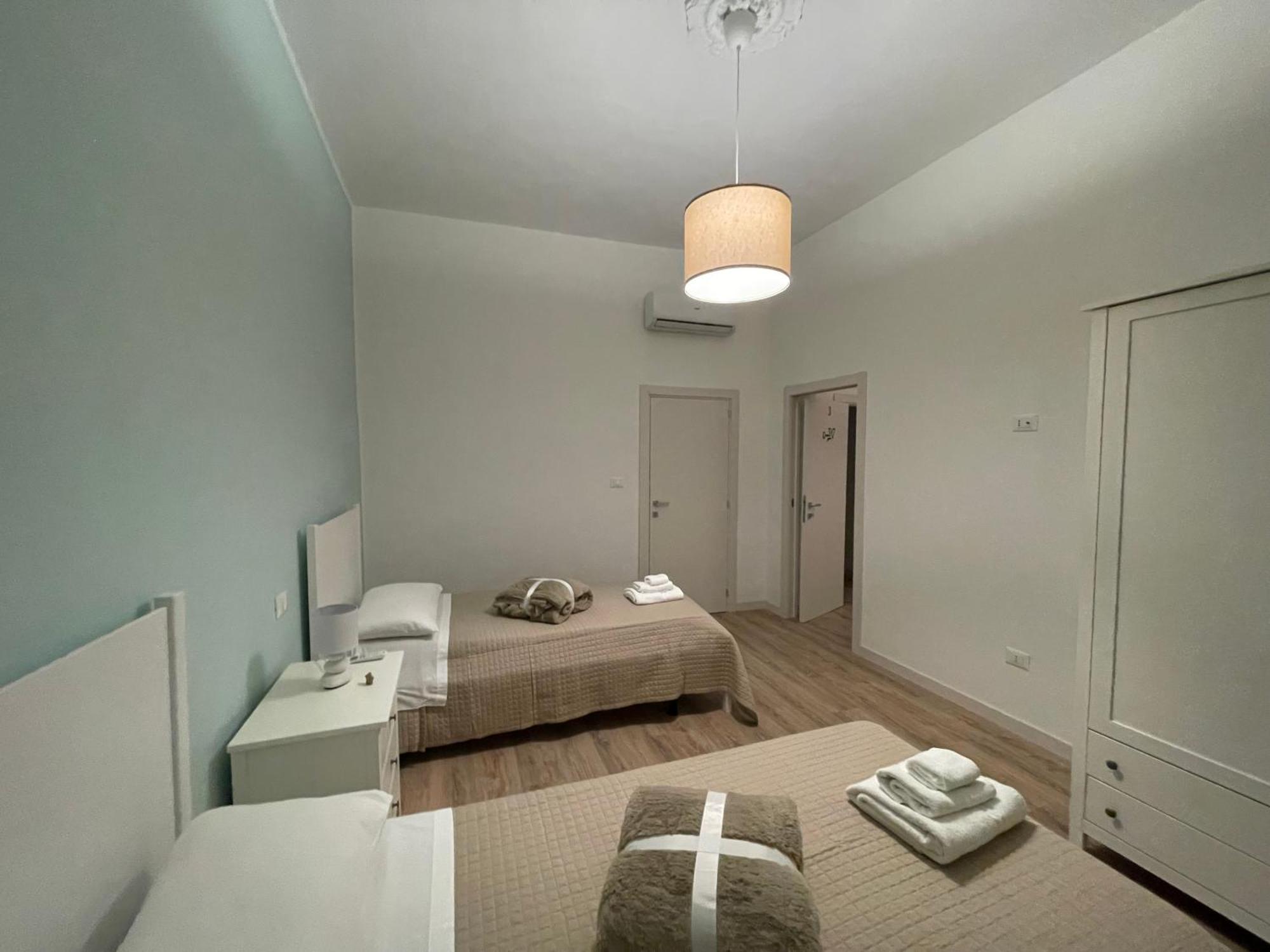 Le Stanze Di Max Bed & Breakfast Termoli Exterior photo
